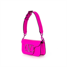 Cargar imagen en el visor de la galería, VLOGO SHOULDER BAG
