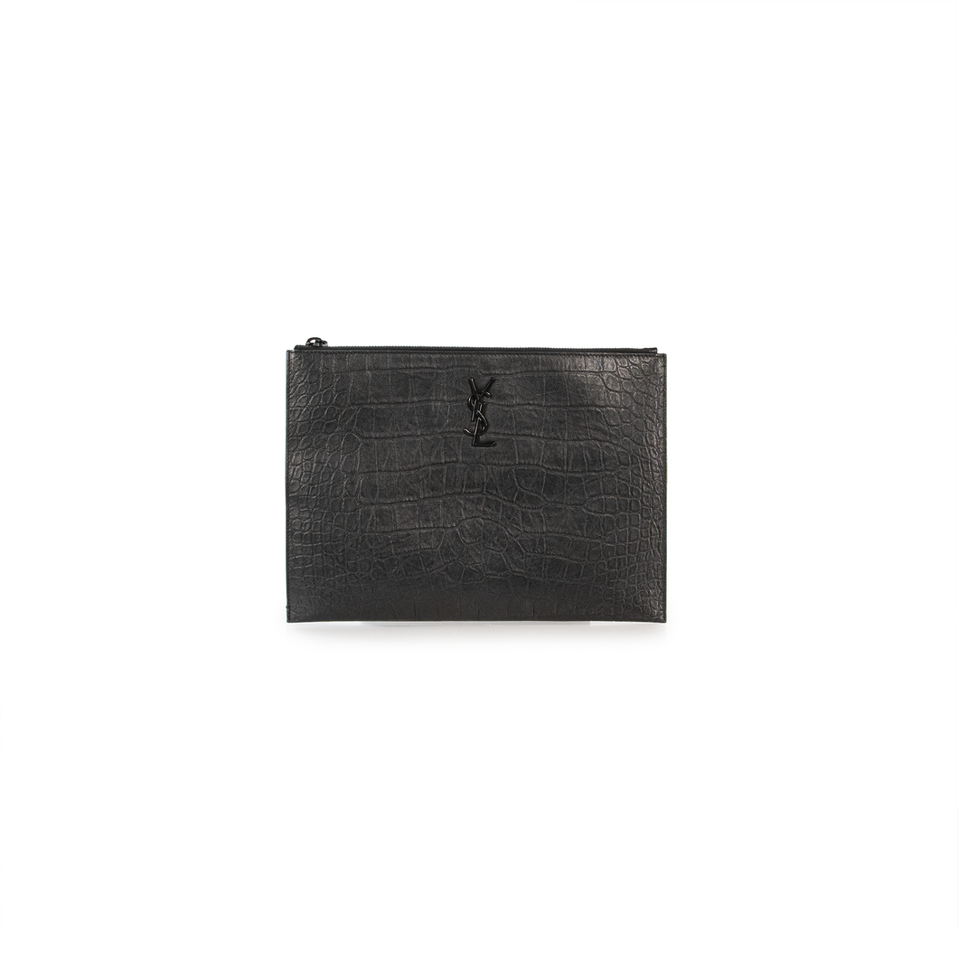 POUCH