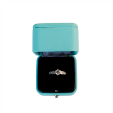 Cargar imagen en el visor de la galería, ENGAGEMENT RING

