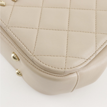 Cargar imagen en el visor de la galería, CARRY CHIC FLAP
