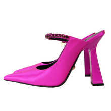 Cargar imagen en el visor de la galería, ARTIFACT MULES
