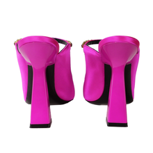 Cargar imagen en el visor de la galería, ARTIFACT MULES
