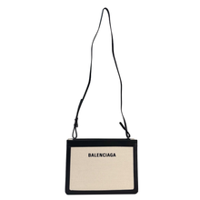 Cargar imagen en el visor de la galería, CROSSBODY
