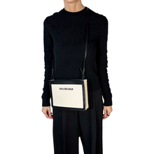 Cargar imagen en el visor de la galería, CROSSBODY
