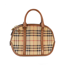 Cargar imagen en el visor de la galería, CHECK HANDBAG

