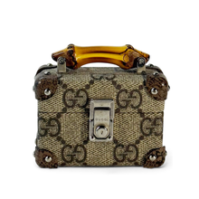 Cargar imagen en el visor de la galería, AIRPOD CASE
