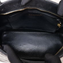 Cargar imagen en el visor de la galería, MEDALLION TOTE
