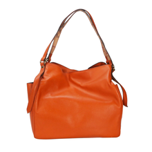 Cargar imagen en el visor de la galería, CANTERBURY TOTE
