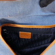Cargar imagen en el visor de la galería, SADDLE
