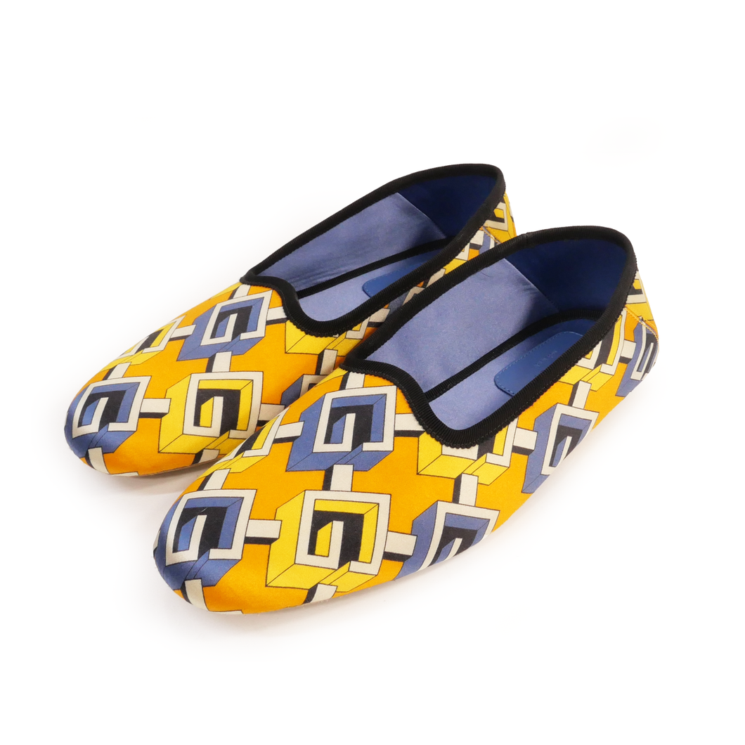 SLIPPERS