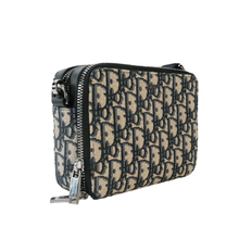 Cargar imagen en el visor de la galería, CAMERA BAG
