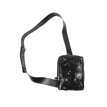 Cargar imagen en el visor de la galería, CASETTE CROSSBODY
