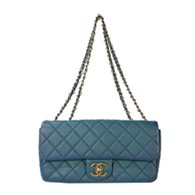 Cargar imagen en el visor de la galería, FLAP
