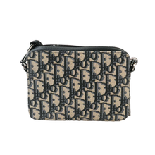 Cargar imagen en el visor de la galería, CAMERA BAG

