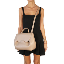 Cargar imagen en el visor de la galería, NUMÉRO UN
