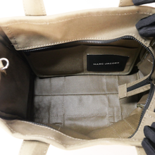 Cargar imagen en el visor de la galería, THE TOTE BAG
