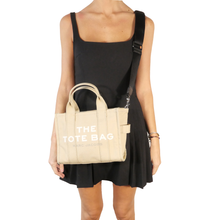 Cargar imagen en el visor de la galería, THE TOTE BAG
