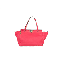 Cargar imagen en el visor de la galería, ROCKSTUD TOTE
